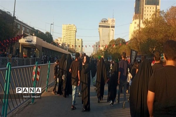 مراسم جاماندگان اربعین حسینی در جوار حرم مطهر امام رضا (ع)