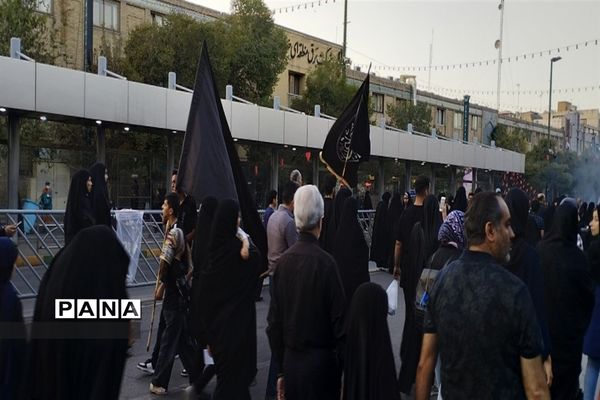 پیاده‌روی جاماندگان اربعین حسینی در مشهد