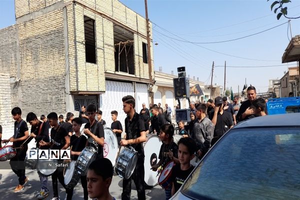 پیاده‌روی اربعین حسینی در شهر جعفریه قم