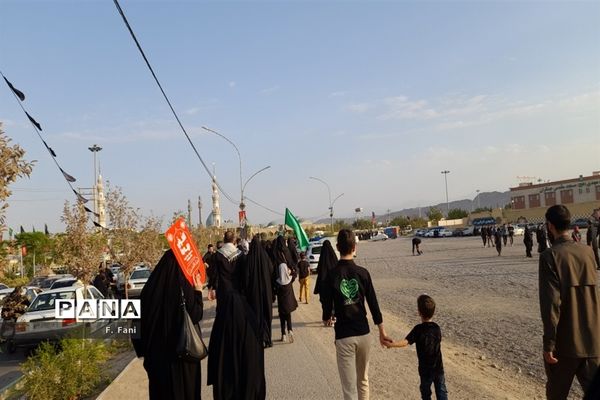 حال و هوای موکب های اربعین در پیاده‌روی زائران جمکران