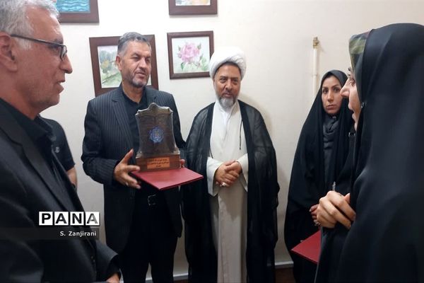 بازدید مدیرکل آموزش و پرورش قم از موسسه دارالاکرام حضرت ابوالفضل(ع)