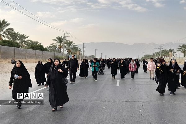 پیاده‌روی جاماندگان اربعین حسینی در شهرستان کازرون