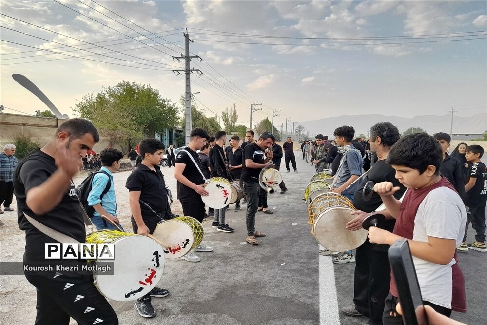 پیاده‌روی جاماندگان اربعین حسینی در شهرستان کازرون