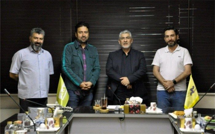 رویدادهایی که به توسعه فرهنگی کمک می کنند باید حمایت شوند