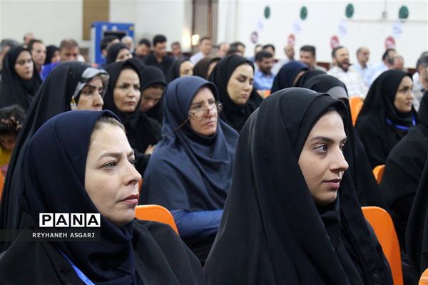 برگزاری کارگاه‌های توانمندسازی در دومین روز رویداد «فصل صعود» ویژه مدیران مقطع ابتدایی شهرستان‌های تهران