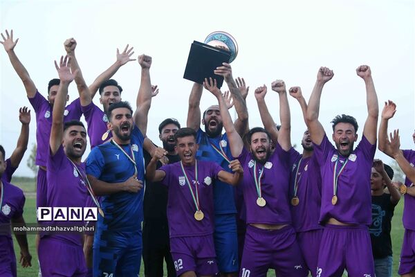 جشن قهرمانی تیم فوتبال بزرگسالان فجر قزوین