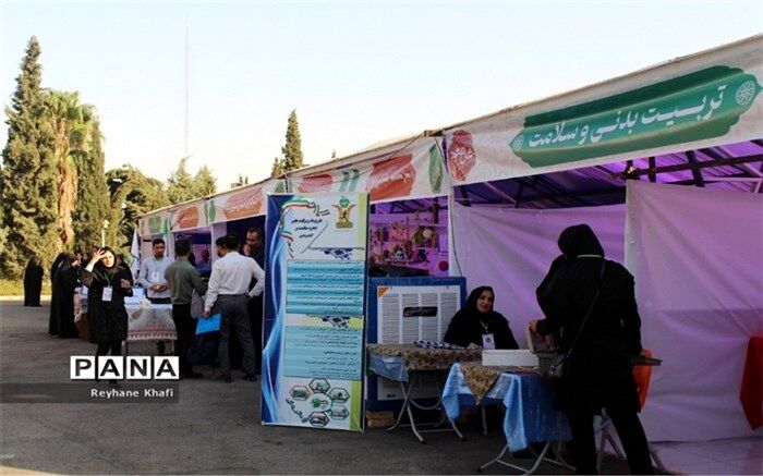 مدارس مقام‌آور در رویداد «الف تا» در رویداد فصل صعود شهرستان‌های تهران حاضر شدند