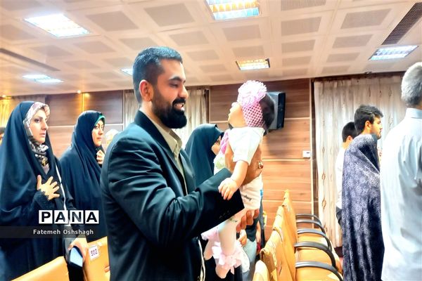 سفر فرهنگیان نمونه شهر تهران به مشهد الرضا(ع)