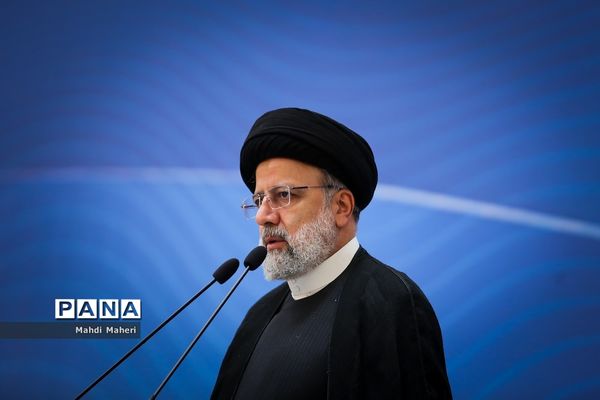 مراسم تجلیل از مدال‌آوران و قهرمانان ورزشی