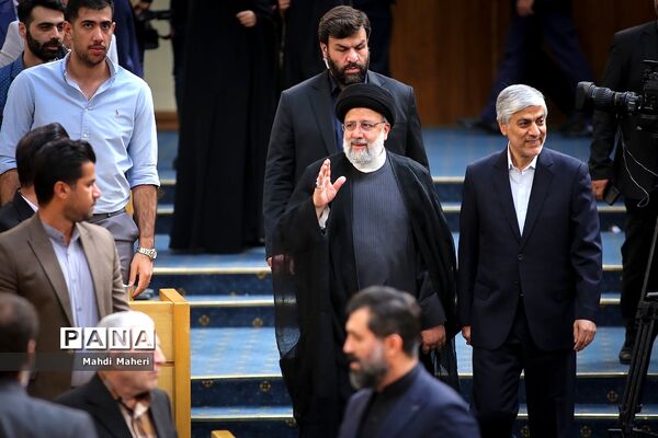 مراسم تجلیل از مدال‌آوران و قهرمانان ورزشی