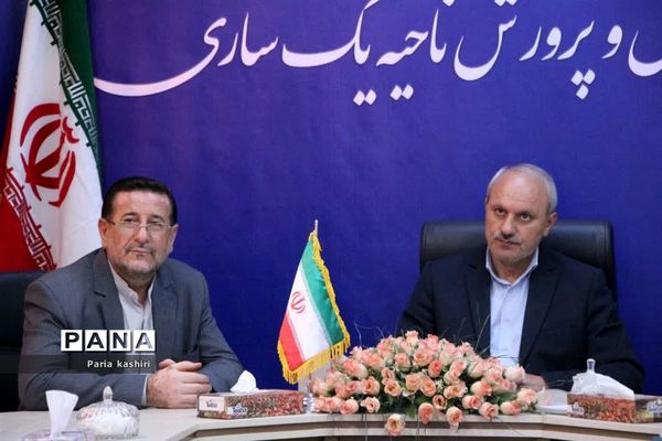 نشست خبری مدیر آموزش و پرورش ناحیه یک ساری با اصحاب رسانه