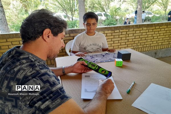 بازدید مسئولان استانی از روند مسابقات استانی المپیاد رویش در اردوگاه شهید دستغیب شیراز