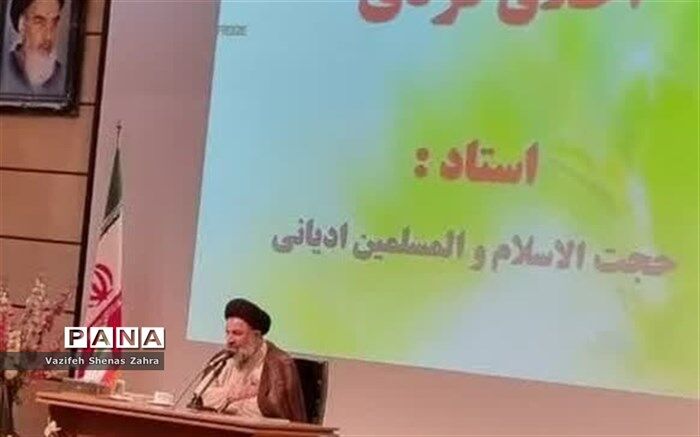 انس با قرآن کریم، تحکیم روابط سالم در خانواده‌ها را رقم می‌زند