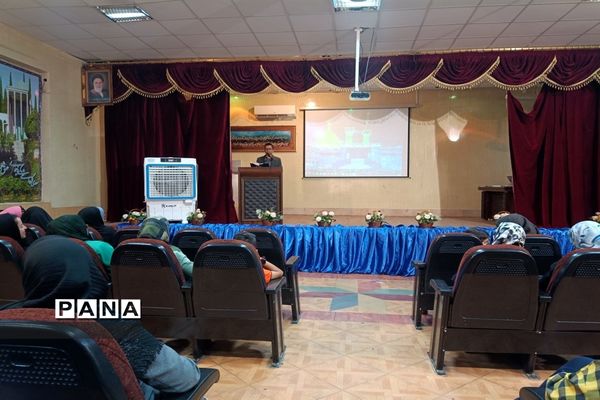 آیین اختتامیه ترم تابستان کانون فرهنگی تربیتی اندیشه