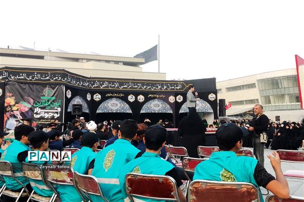 نوجوانان مشهدی خادم زائران و مجاوران امام مهربانی‌ها