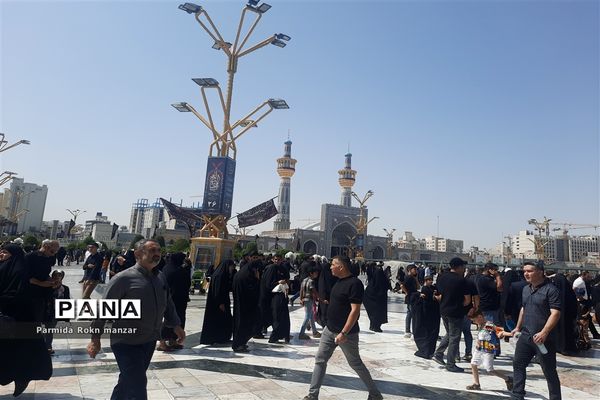 حال و هوای مشهد در روز شهادت امام رضا(ع)