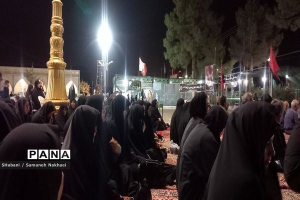 برگزاری مراسم شب شهادت امام رضا(ع)در امامزاده سید محمد(ع)کاشمر