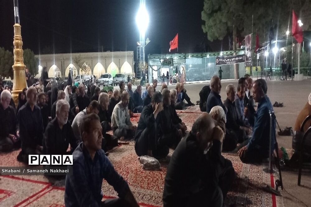 برگزاری مراسم شب شهادت امام رضا(ع)در امامزاده سید محمد(ع)کاشمر