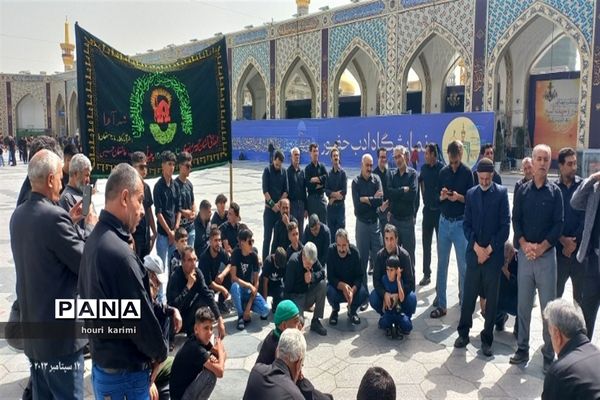 مراسم  عزاداری دهه آخر صفر درحرم امام رضا( ع)