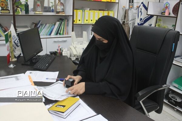 جلسه هماهنگی برنامه‌های هفته پویش خرید امن پلیس فتا در بوشهر