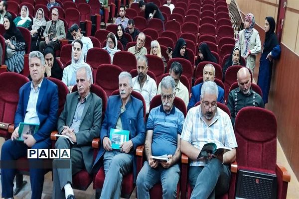 آیین رونمایی فصلنامه چارسوق فرهنگ در محمودآباد