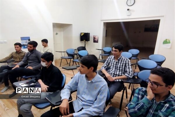 برگزاری جلسه امور جوانان و نوجوانان دانش‌آموز شهرستان کاشمر