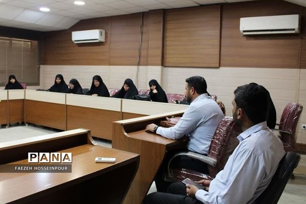 دوره تشکیلاتی یاوران ولایت ویژه فرماندهان واحد سازمان بسیج دانش‌آموزی سپاه حضرت سیدالشهدا(ع) استان تهران