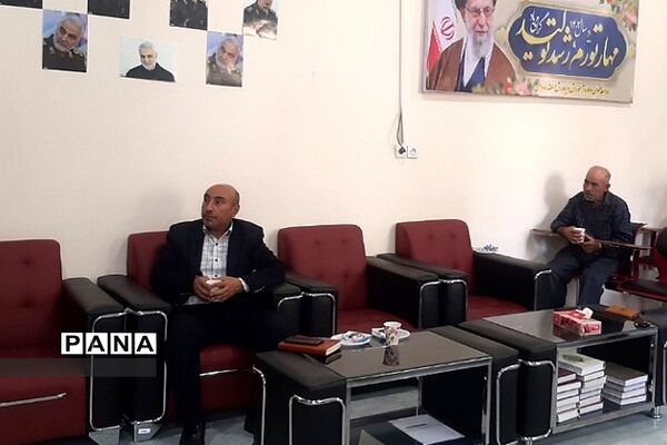 برگزاری جلسه کارگروه ماده ۱۸ سرویس مدارس در آموزش و پرورش رودهن