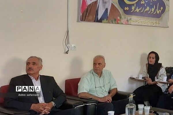 برگزاری جلسه کارگروه ماده ۱۸ سرویس مدارس در آموزش و پرورش رودهن