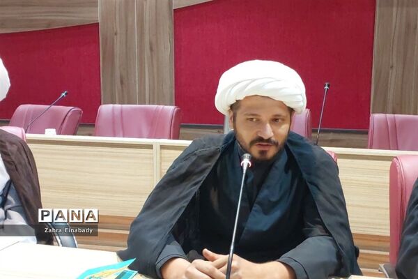 نشست هم‌اندیشی مربیان تربیتی طرح امین مدارس آموزش و پرورش ملارد