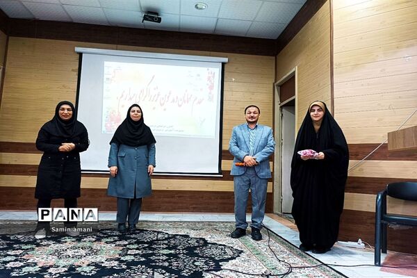 اختتامیه کلاس‌های اوقات فراغت کانون فرهنگی تربیتی ریحانه شهرستان بجنورد