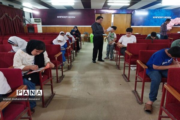 آزمون جشنواره کتابخوانی دانایی و توانایی در قائمشهر