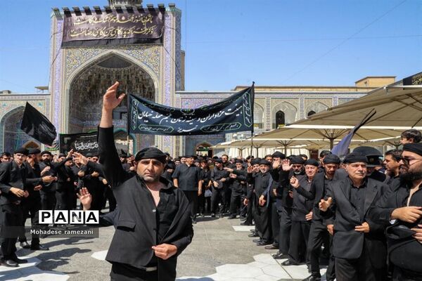 مراسم عزاداری ۲۸ صفر در حرم مطهر رضوی