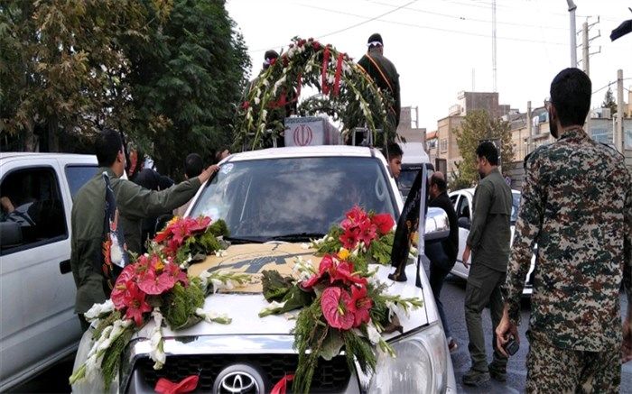 مراسم استقبال از شهید گمنام در شهرستان‌ورامین/ فیلم
