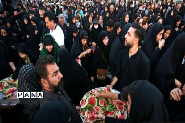 حال و هوای گلستان شهدا در روز ۲۸صفر
