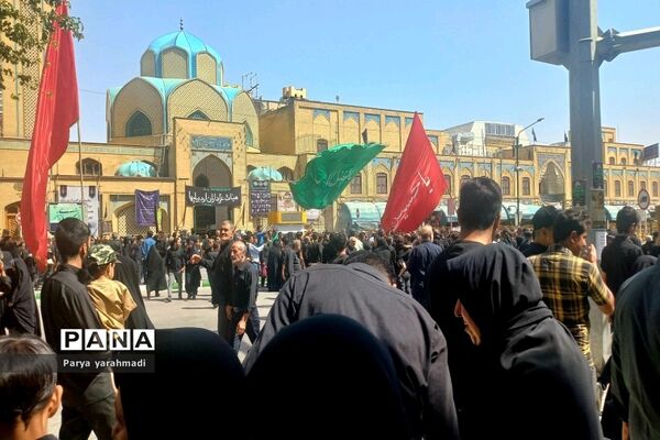 حال و هوای کوچه‌ها و خیابان‌های اطراف حرم‌امام‌رضا‌(ع)