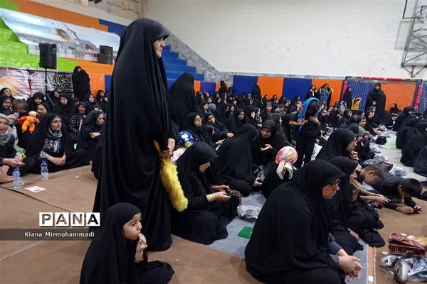 مراسم عزاداری شب شهادت امام رضا (ع)