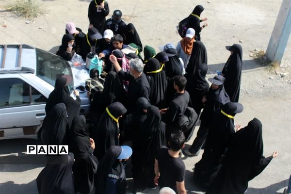 پیاده‌روی کاروان دختران ضیافت آسمانی شهرستان گلبهار