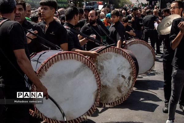 عزاداری زائران و مجاوران رضوی