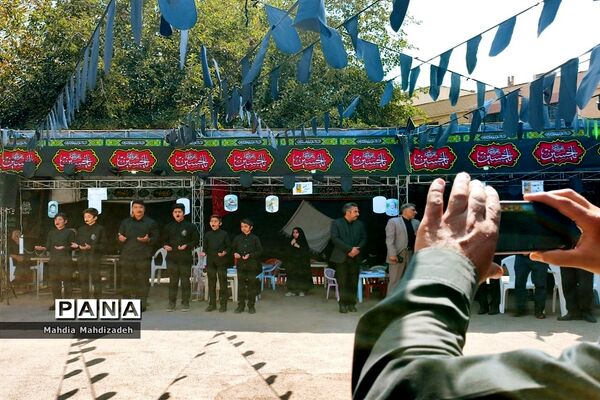 برپایی موکب خدمت‌رسانی شورای هماهنگی مدارس و مراکز غیردولتی مشهد الرضا در دهه آخر صفر