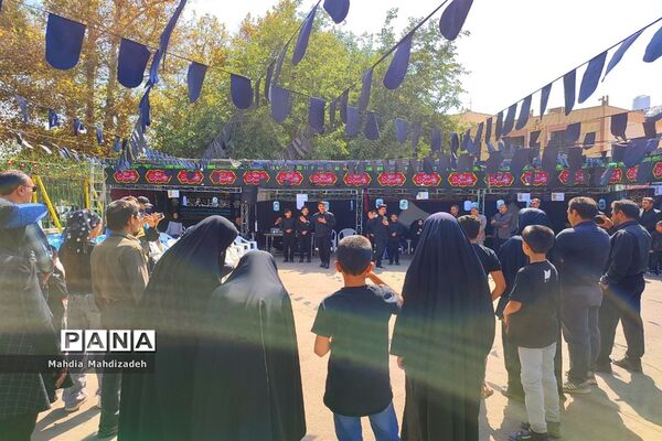 برپایی موکب خدمت‌رسانی شورای هماهنگی مدارس و مراکز غیردولتی مشهد الرضا در دهه آخر صفر