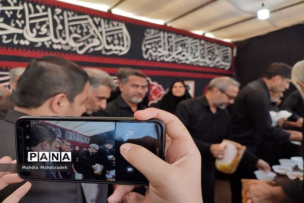 برپایی موکب خدمت‌رسانی شورای هماهنگی مدارس و مراکز غیردولتی مشهد الرضا در دهه آخر صفر