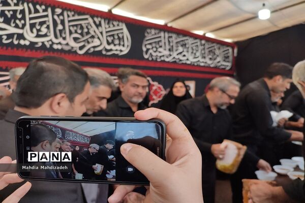 برپایی موکب خدمت‌رسانی شورای هماهنگی مدارس و مراکز غیردولتی مشهد الرضا در دهه آخر صفر