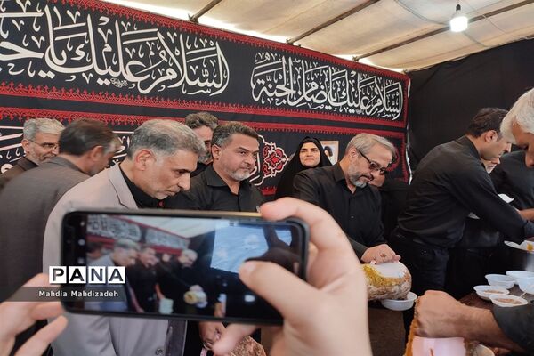 برپایی موکب خدمت‌رسانی شورای هماهنگی مدارس و مراکز غیردولتی مشهد الرضا در دهه آخر صفر