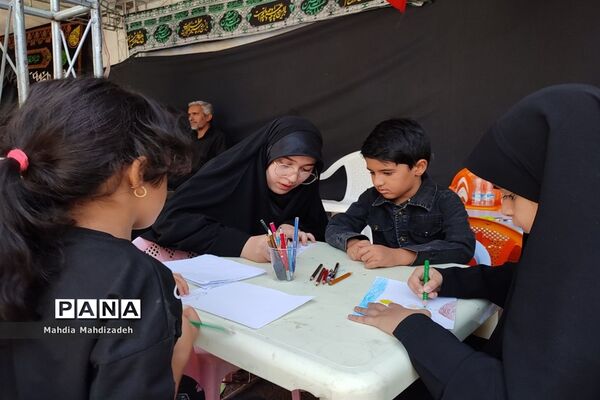 برپایی موکب خدمت‌رسانی شورای هماهنگی مدارس و مراکز غیردولتی مشهد الرضا در دهه آخر صفر