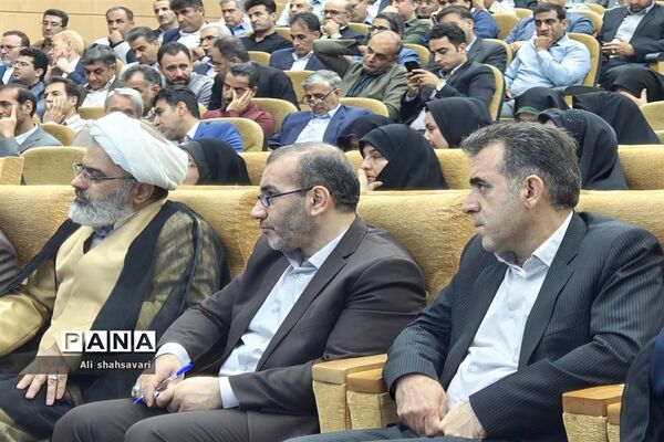 همایش مدیران مدارس سراسر کشور