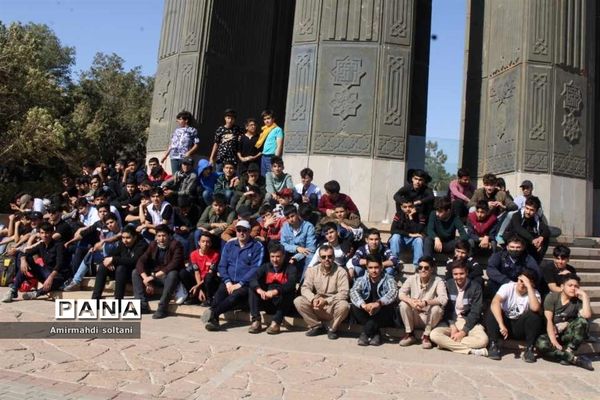 یاوران ولایت