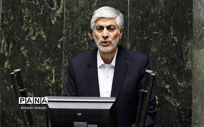 برای  توسعه ورزش مدارس از همه توان خود استفاده خواهم کرد