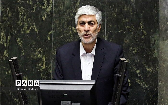 برای  توسعه ورزش مدارس از همه توان خود استفاده خواهم کرد