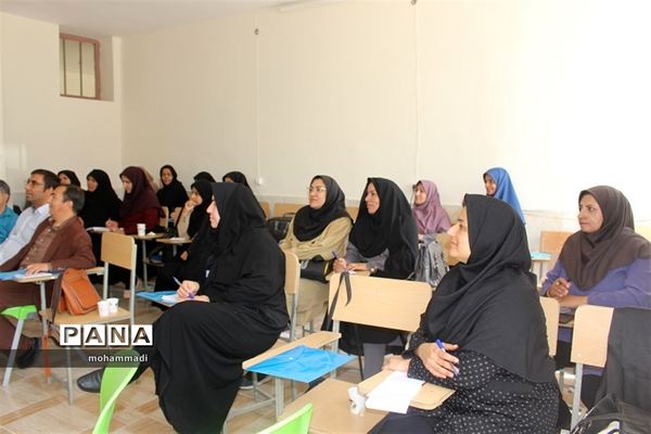 آموزش و ارتقاءتوانمندی‌های منابع انسانی معاونت پرورشی و فرهنگی